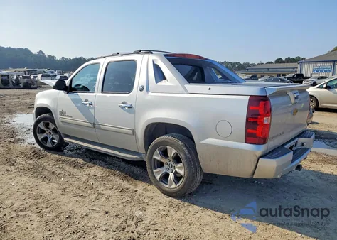 2013 Chevrolet Avalanche Lt z USA, uszkodzony, nr VIN 3GNMCFE03DG177395
